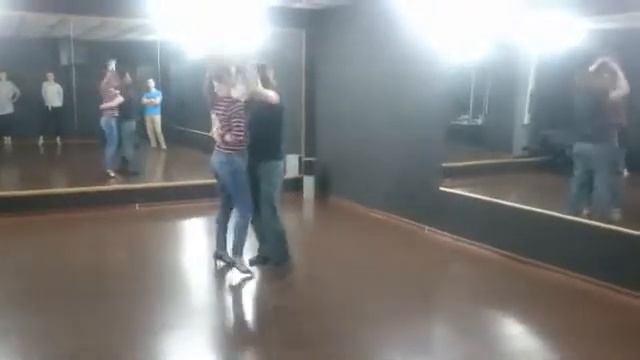 Интересная связка по бачате смотреть онлайн