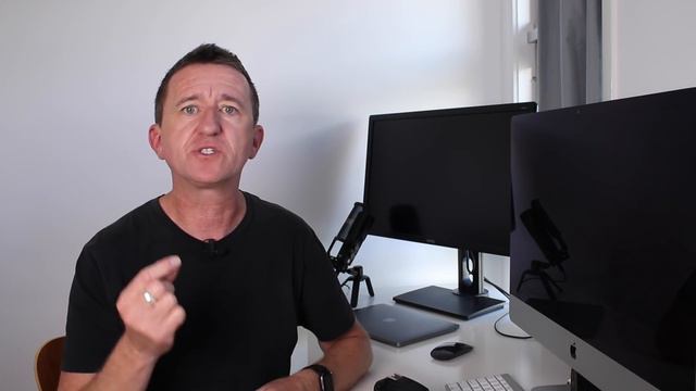 IS AUTO FOCUS CHEATING? - Auto V manual focus for beginners. смотреть онлайн