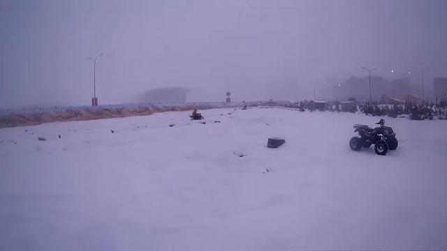 На квадроцикле по снегу