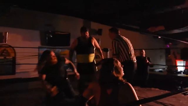 Eric Johnson & Matt Bullen vs Forest Cullen & Jason Rumble смотреть онлайн