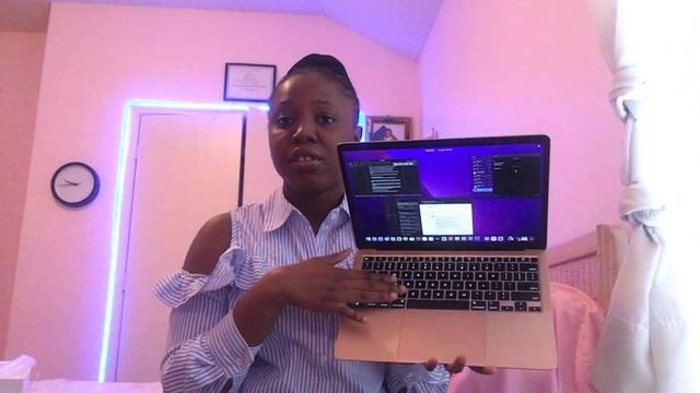 Unboxing My Macbook Air with Apple M1 chip (2022)....My Reviews, Likes and Dislikes... смотреть онлайн