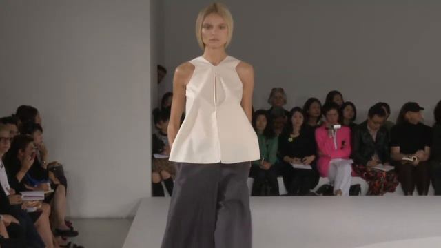 Jill Sander - Spring Summer Women Collection 2013 in Milan (novoice) смотреть онлайн