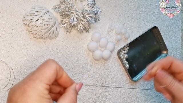 ❄️ЗИМНЕЕ украшение?Для Праздничного образа.❄️Снежинка из фоамирана ❄️DIY /MK смотреть онлайн
