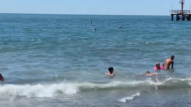 17.07.2023. Погода в Сочи в июле. Смотри на Чёрное море каждый день. смотреть онлайн