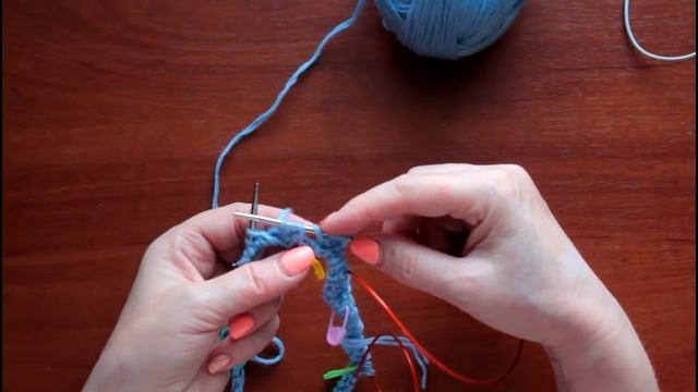 Шапочка спицами смотреть онлайн