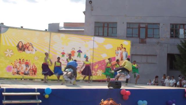 Танец стиляг