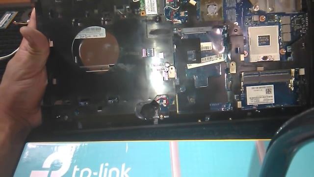 РАЗБОРКА ноутбука LENOVO G500 обслуживание ЗАМЕНА ТЕРМОПАСТЫ чистка от пыли НОУТБУК леново G500 смотреть онлайн