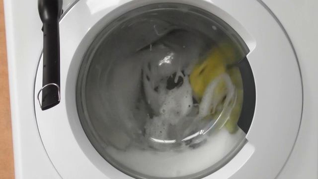 Indesit Innex XWE91683 Washer, Eco Synthetics 20