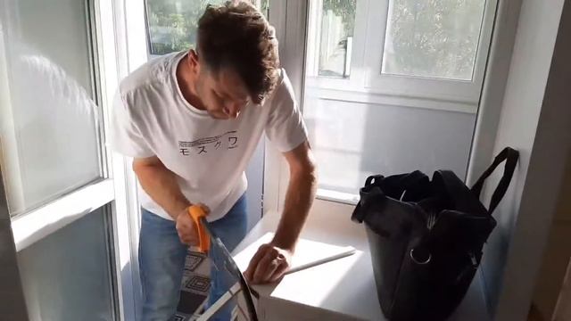 Как отрезать подоконник под угол и закрыть срез!!! смотреть онлайн