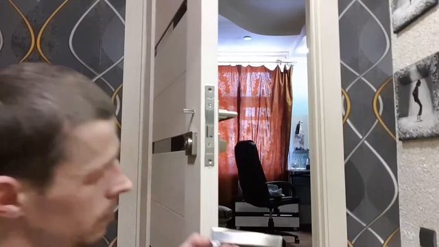 УСТАНОВКА МЕЖКОМНАТНЫХ ДВЕРЕЙ. Установка дверной ручки с замком. ЧАСТЬ ТРЕТЬЯ смотреть онлайн
