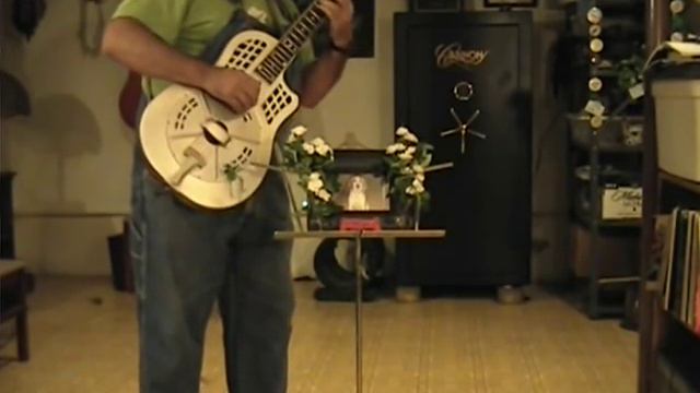 Hound Dog Blues (hoopiejohn original) смотреть онлайн