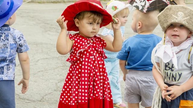 Фотограф в детский сад смотреть онлайн