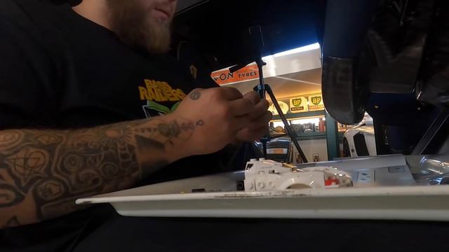 Building LEGO Koenigsegg In a Koenigsegg смотреть онлайн