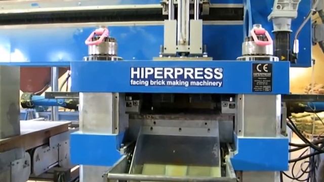 Производство кирпича 