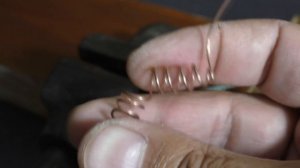 Как сделать пружинки - кормушки для снасти "Убийца карася"?