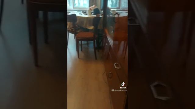 Ремонт ламината клеем ПВА смотреть онлайн