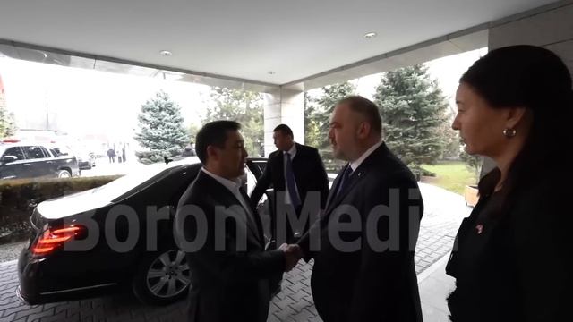 Жапаров ТҮРКИЯГА 2 УЧАК ГумЖАРДАМ жөнөтүү ТАПШЫРМАСЫН берди смотреть онлайн
