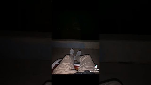 Ночная прогулка по Волгограду, немного развеялся смотреть онлайн