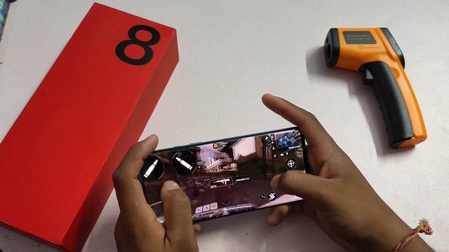 OnePlus 8 Gaming Review and heat test смотреть онлайн