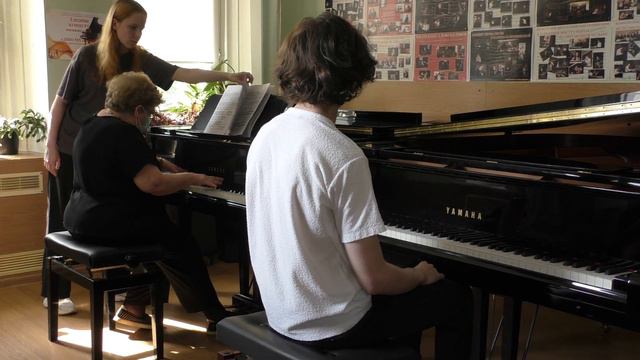 Э Григ Концерт a moll op 16 1часть Исп Михаил Маркин 2курс и Л Н Малиновская преподаватель смотреть онлайн