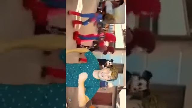 React gato galáctico смотреть онлайн