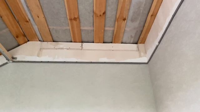 Почему натяжной потолок, а не гипсовый