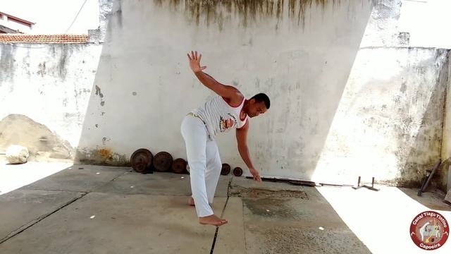 Tutorial ( Au de coluna / Au Raiz / Au de costas ) Capoeira Fácil de intender смотреть онлайн