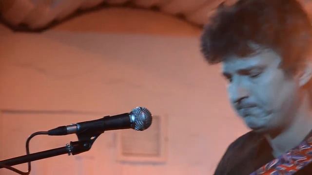 Англия - выступление в "Перекрестке" (Live) смотреть онлайн