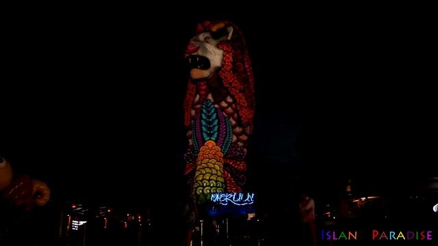 Sentosa Merlion FULL Performance 3D Mapping With Beautiful Colours !