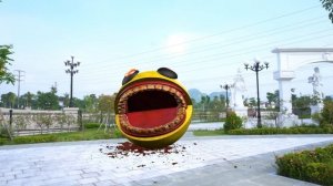 pacman in real life - Adorable baby monkey transforms king kong war pacman,siren head, SCP-096 !