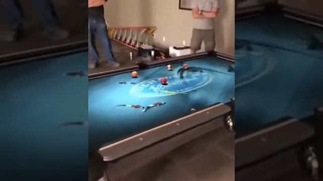 Потрясающий бильярдный стол смотреть онлайн