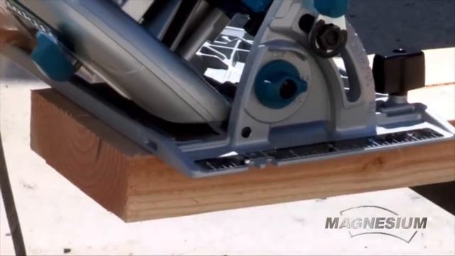 Makita 7-1/4 in. Magnesium Circular Saw W/ LED and Electric Brake - 5007MGA смотреть онлайн