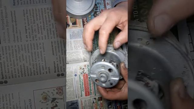 Снятие крыльчатки с двигателя пылесоса. смотреть онлайн
