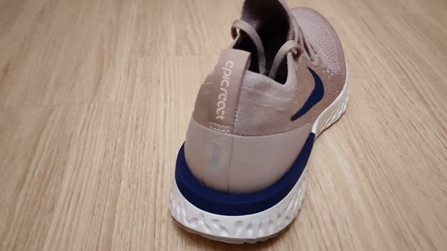2018 Nike Epic React Flyknit AQ0067 201 смотреть онлайн