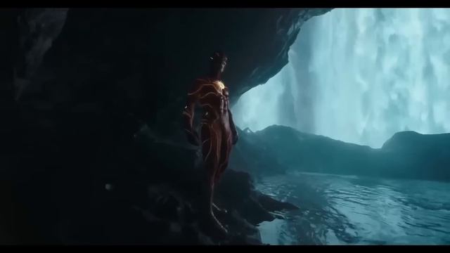 Эзра Миллер: Знаменит и опасен смотреть онлайн