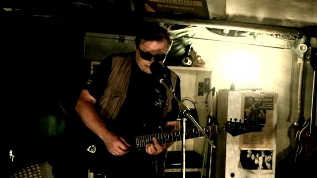 МАЛО ПО МАЛУ