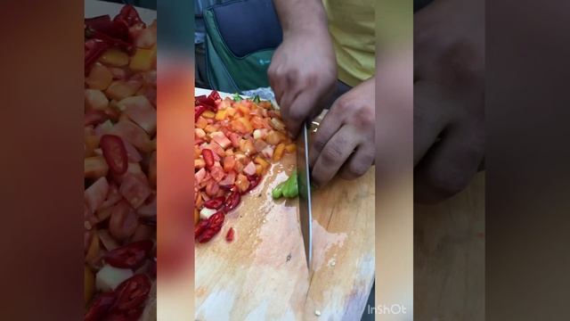 Блюдо с БЫЧЬИХ СЕРДЕЦ, готовим на природе бычьи сердца в казане смотреть онлайн