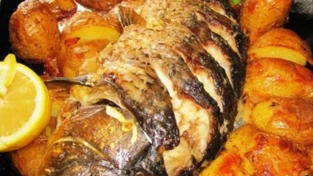 САМЫЙ ПРОСТОЙ СПОСОБ ПРИГОТОВЛЕНИЯ КАРПА В ДУХОВКЕ! смотреть онлайн