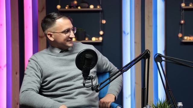 MAYBACHAS: Kova su Viršila, Praeities Priklausomybės, Sudaužyta Širdis - Pacanski Pokalbiai 7 смотреть онлайн