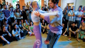 Janis y Zoe dancing Bachata  to "You are the reason"