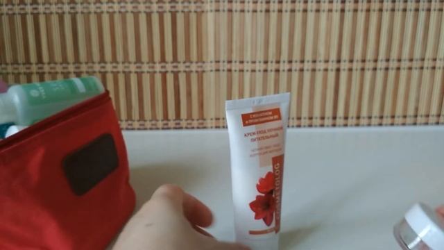 Моя КОСМЕТИЧКА В ОТПУСК / Уход и косметика смотреть онлайн