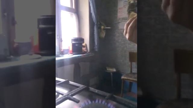 Полезные советы.Хранение чеснока.Два момента или воск или парафин и лучше окунать вершок в воск. смотреть онлайн