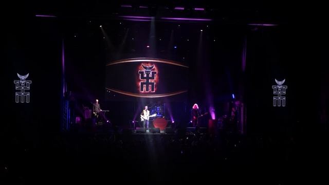 Пикник - Глаза очерчены углём, "1930 Moscow", 7.03.20 смотреть онлайн