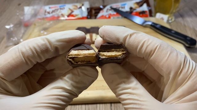 [ASMR] KINDER BUENO WHITE & DARK Candy Bars