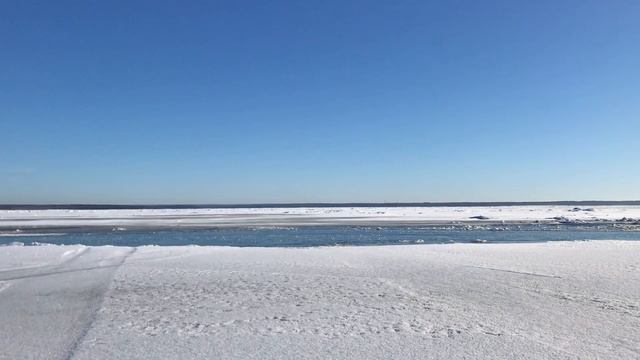 Март 2022. Большой Березовый. Едем через разломчик2 смотреть онлайн