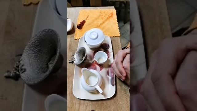 Дегустация "Мэй Чжань Тон Му Гуань Гао Шань Гушу Е Шен Цзинь Цзюнь Мэй" #чай #чайнаяцеремония смотреть онлайн