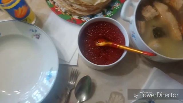 накрыла стол к Дню рождения смотреть онлайн