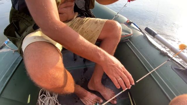 Рыбалка на ''яйца'' в Ахтубе. Рыбалка 2021 лето. смотреть онлайн