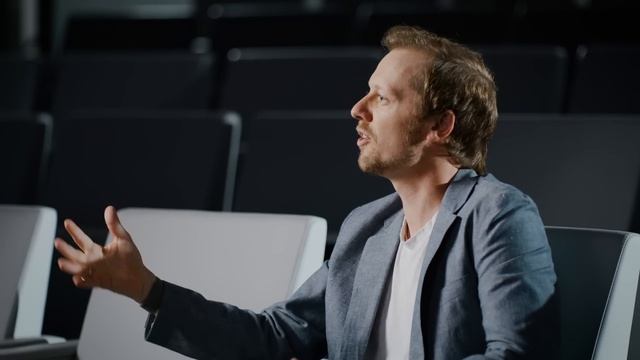 Roku Increases Ad Value through Data Clean Rooms with Snowflake смотреть онлайн