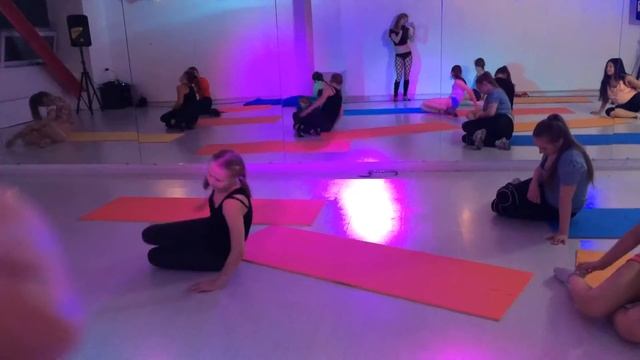 Движение Веер 2 смотреть онлайн